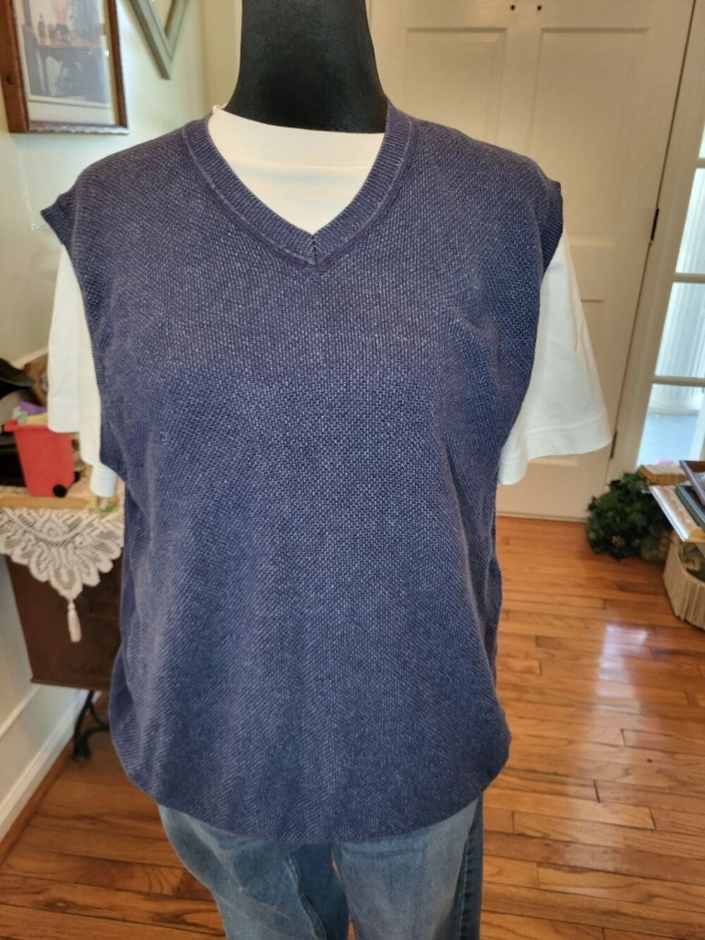 Geoffrey Beene M Blue V Neck Waffle Knit Sweater Vest Preppy Academia Classic 90